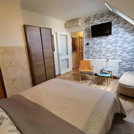 Marika Apartman Hajdúszoboszló Exterior foto
