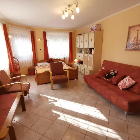 Marika Apartman Hajdúszoboszló Exterior foto