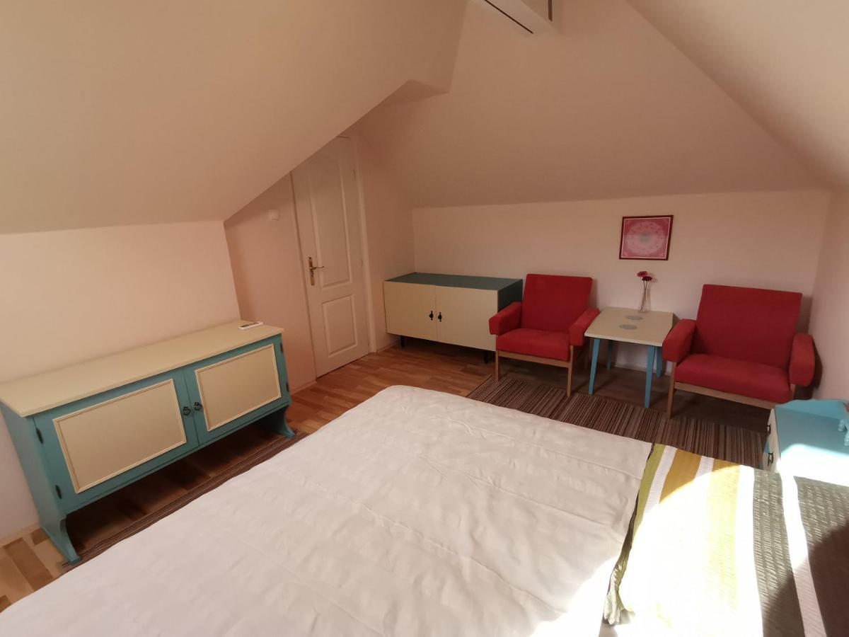 Marika Apartment
