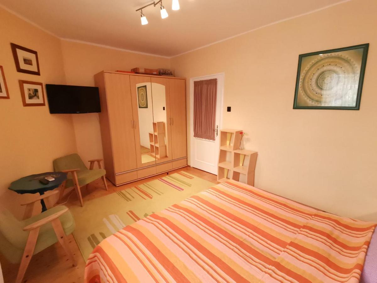 Marika Apartment *